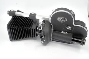Arriflex 16s MINT(-) 3 Lenses, 24fps Sync Motor, Bellows, Orig Case & Power Cord - Picture 1 of 24