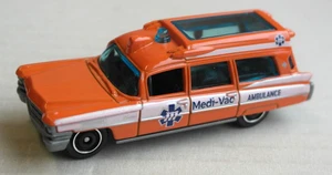 Matchbox 1963 Cadillac Ambulance orange/weiß Medi-Vac Krankenwagen Oldtimer ´63 - Picture 1 of 4