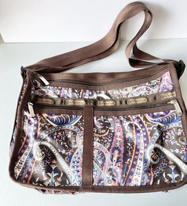 LESPORTSAC PAISLEY EXPANDABLE CROSSBODY BAG EC - Picture 1 of 12