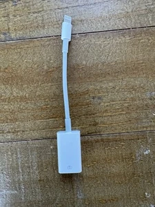 Adaptateur caméra Lightning vers USB Apple d'origine pour iPhone - Photo 1/5