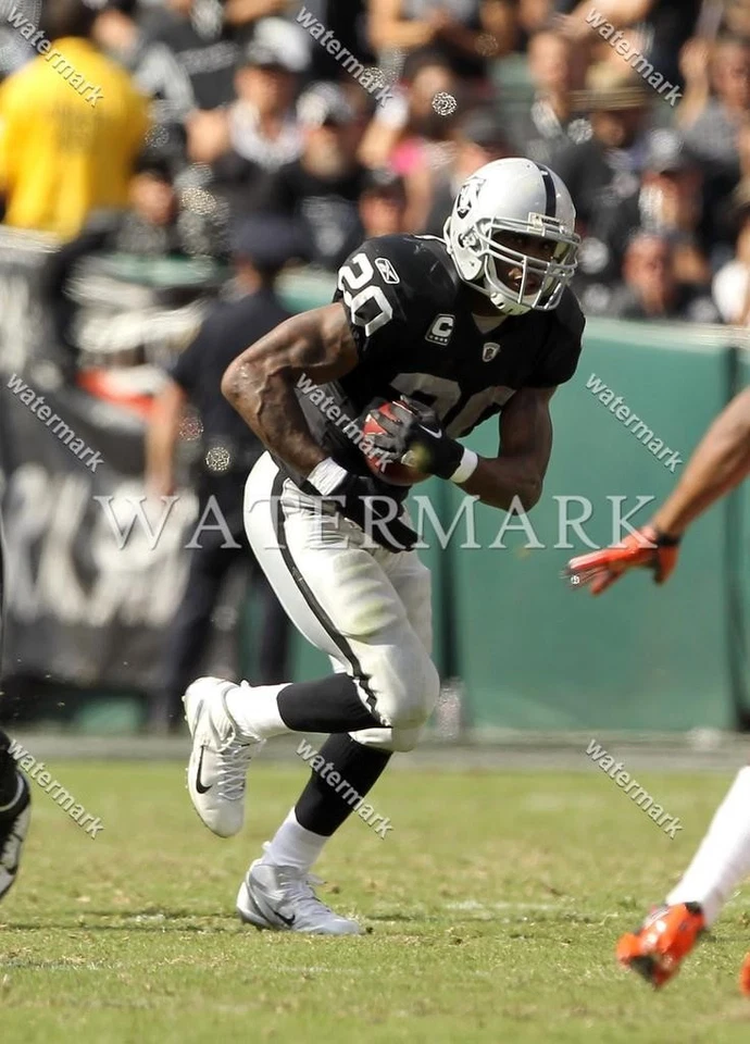 Foto EN771 Darren McFadden Oakland Raiders 8x10 11x14 16x20 Foto 1 de 1