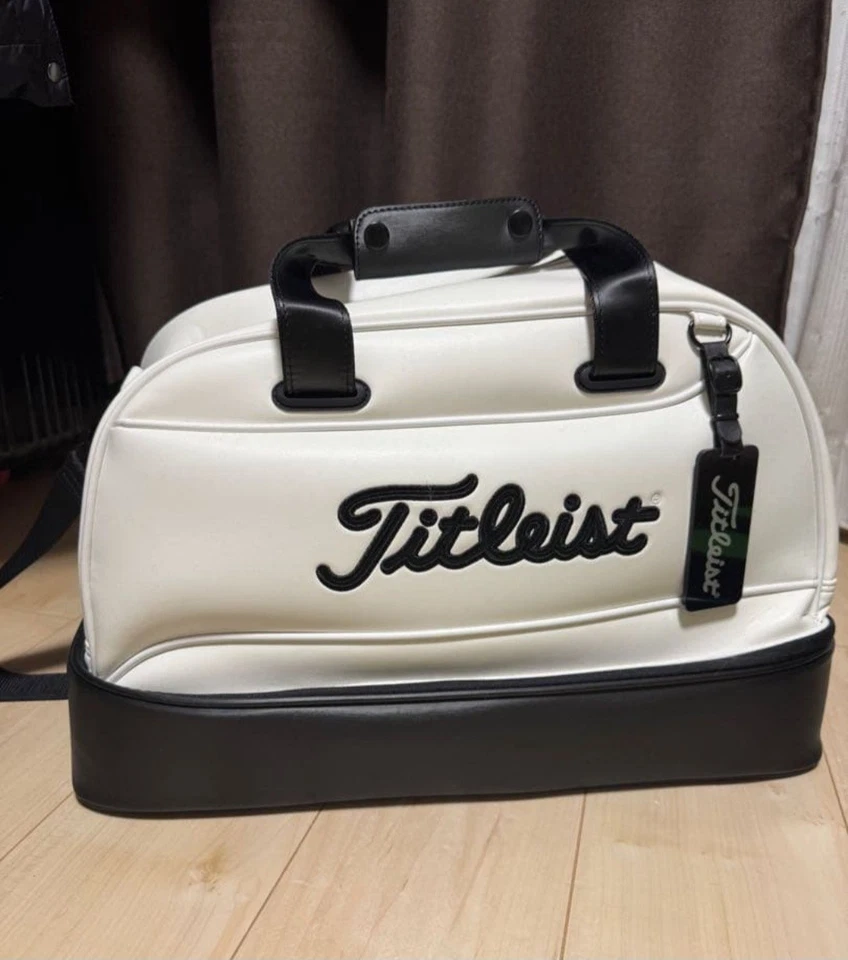 Bolso de viaje Boston en blanco Titleist Foto 1 de 4