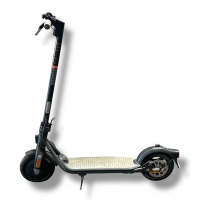 Segway Ninebot F25E 2 E-Scooter, mobil, effizient und ideal für die Stadt - Bild 1 von 4