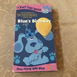 BLUE’S BIRTHDAY: A BLUE CLUES SPECIAL VHS PLAY ALONG WITH BLUE SPECIAL RARE - Picture 1 of 11