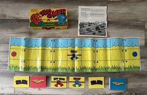 1981 Skyline Tug of War Crazy Creatures Card Game 100% SEE EVERY CARD - ALL EUC! - Picture 1 of 18
