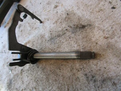 Yamaha DT100 DT 100 1978 transmisión palanca de cambios eje de cambio Foto 1 de 2