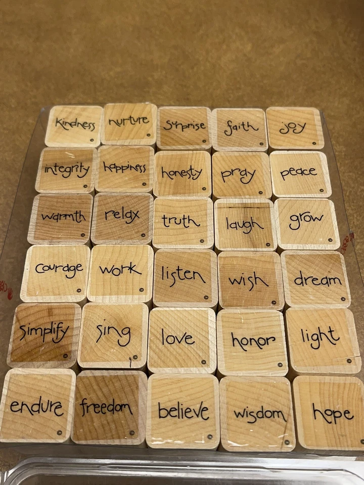 Close to My Heart / CTMH / Word / Juego de 30 súper sellos grandes ¡Excelente! Artesanía Foto 1 de 3