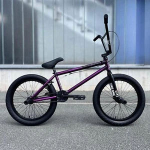 Bicicleta BMX Kink 2026 Williams 21" Toptube púrpura translúcido - Imagen 1 de 13