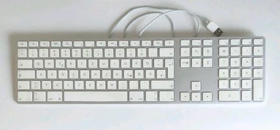 Apple USB Tastatur / Keyboard - Modell A1243 - QWERTZ  + Ziffernblock- Aluminium - Bild 1 von 3
