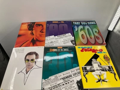Lote de livros de guitarra vocal piano músicas populares Elton John anos 30 anos 60 era de ouro Groban - Imagem 1 de 4