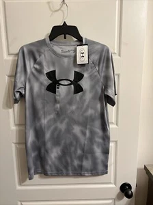 New Boys' Under Armour Tech Big Logo Printed T-Shirt Gray Choose Size YXL - Picture 1 of 4