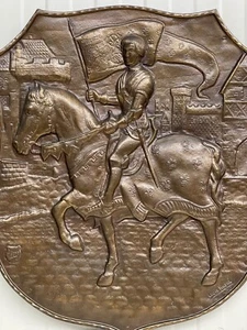 An Exceptional large Copper Wall Plate with knight & horse signed - Picture 1 of 23