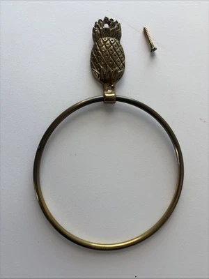 Toallero de latón piña Foto 1 de 2