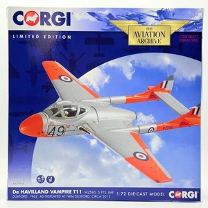 Corgi Aviation AA37304 1:72 De Havilland Vampire T1 1 WZ590 RAF Duxford 1962 - Picture 1 of 20