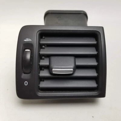 VOLVO C70 S40 V50 C30 PASSENGER RIGHT SIDE AC HEAT AIR VENTS VENT 07-13 - Image 1 of 4