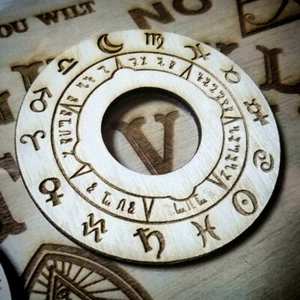 Planchette circular de madera (Set de 3) con símbolos del zodiaco: diseño exclusivo original - Imagen 1 de 8