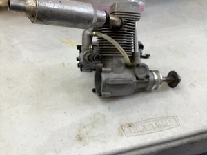 ASP .70 4 STroke - Picture 1 of 2