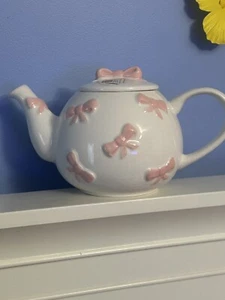 Tetera lazo rosa diseño Lang pintada a mano nueva - Imagen 1 de 8