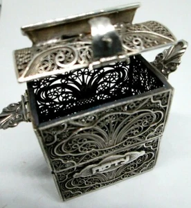 ZEDAKA BOX HANDARBEIT STERLINGSILBER JEMENIT FILIGRAN DESIGN BRUSTFORM  - Bild 1 von 3