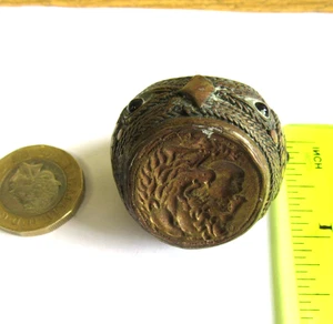 HUGE ROMAN EMPIRE SESTERTIUS DENARIUS BRASS COIN SET IN LARGE OTTOMON STYLE RING - Picture 1 of 16