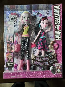 Monster High - Welcome to Monster High - Draculaura and Moanica D’Kay - DNY33 - Picture 1 of 2