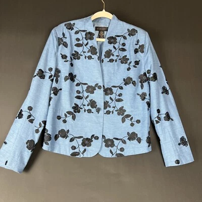 Blazer para mujer Silkland L un botón azul con bordado floral negro Foto 1 de 4