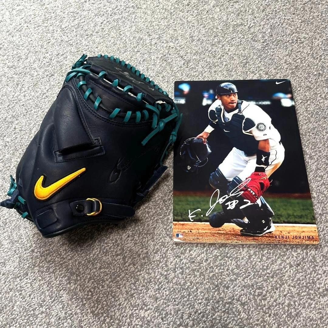 3★野球★MLB★kenji johjima★prostars★フィギュア Nike Catcher's Mitt Kenji Johjima Model 2-Piece Set Unused Ultra