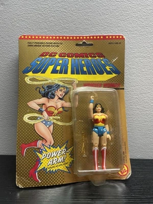 Figura de acción WONDER WOMAN Power Arm Toy Biz - 1989 DC Comics Super Heroes Foto 1 de 2