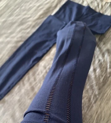 Leggings Bebe azules talla pequeña con detalle transparente en las piernas Foto 1 de 4