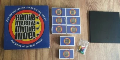 EENIE MEENIE MINIE MOE! TACTICAL TRIVIA GAME COMPLETE 95 % SEALED CARDS | 2002 - Image 1 of 4