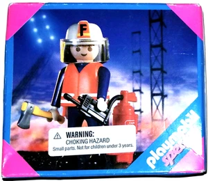 1999 Playmobil Special #4578 Fireman Figure Toy, NEW and SEALED! - Picture 1 of 6