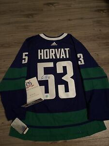 hockey jersey signed