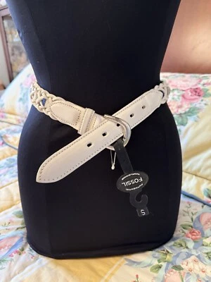 НОВЫЙ плетеный ремень Fossil белый с синей вставкой 100% натуральная кожа размер маленький - Изображение 1 из 4