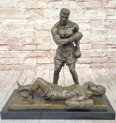 BRONZE COLLECTOR EDITION SPORTS ART SCULPTURE HOT CAST BOXER BOXING TROPHY - Image 1 of 4