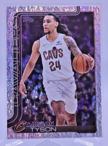 Jaylon Tyson 2025 Topps Flagship Basketball #86 Sand Glitter H100 - Bild 1 von 2