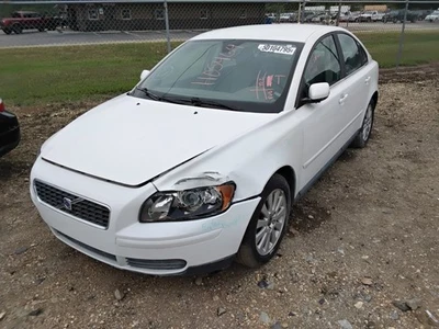 Volvo S40 2005 transmisión manual OEM 110 k millas - LKQ436736869 Foto 1 de 4