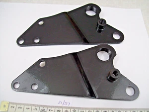 1 TRIUMPH UNIT T140 HINTEN BREMSHAUPTZYLINDER HALTERUNG PLATTENHALTERUNG 83-7567 - Bild 1 von 2