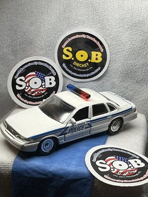 Road Champs 1994 Ford Crown Vic Branson MO Police Patrol Car 1:32 NM Cond - Image 1 of 4