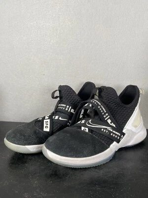 耐克篮球鞋 Youth 7Y LeBron Soldier 12 Witness 运动鞋 A1353-005 — 第 1/4 张图片