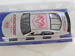 2001 Winners Circle 1/24 NASCAR Dodge Test Team Intrepid Test Car NIB - Picture 1 of 3