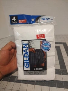 New Gildan Premium Cotton Blend Plush Waistband 4 Pack White Boxers SMALL - Picture 1 of 2