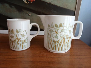 Vintage Hornsea Pottery Fleur pattern large Jug 12cm + Mug set used condition - Picture 1 of 9