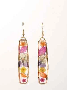 1 Pair Rectsngle Dried Flower Resin Drop Earrings. - Picture 1 of 5