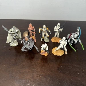 Star Wars Unleashed Battle of Geonosis Battle Pack CLONE TROOPER 1 y 2 Hasbro + - Imagen 1 de 15