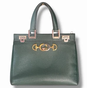 Bolso Gucci Zumi verde esmeralda con asa superior • Cartera GG Horsebit doble de metal - Imagen 1 de 14