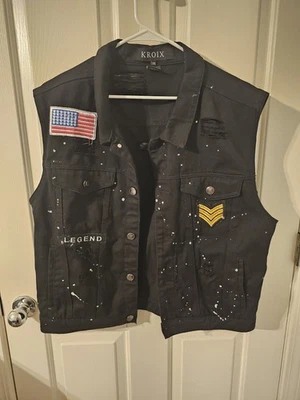 Chaleco Estilo Militar Kroix Negro Envejecido Con Salpicaduras Blancas Denim Talla XXL Foto 1 de 4