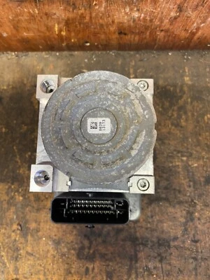 PEUGEOT 208 ABS PUMP MODULE 9817031680 10.0220-0881.4 2013-2019 - Image 1 of 4