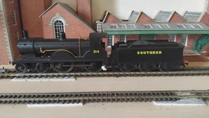 OO gauge Hornby 4-4-0 SR class T9 Steam Tender Loco for Spares or Repair. - Picture 1 of 10