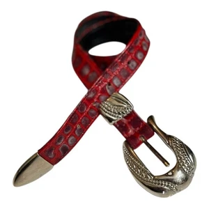 Cinturón vintage St. Maarten Dallas cocodrilo rojo en relieve hebilla plateada talla L - Imagen 1 de 13