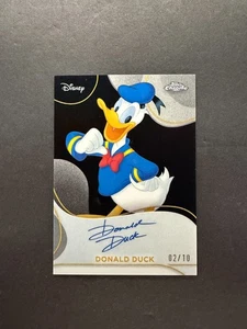Donald Duck 2025 Topps Chrome Facsimile Auto /10 #FA-8 - Picture 1 of 2